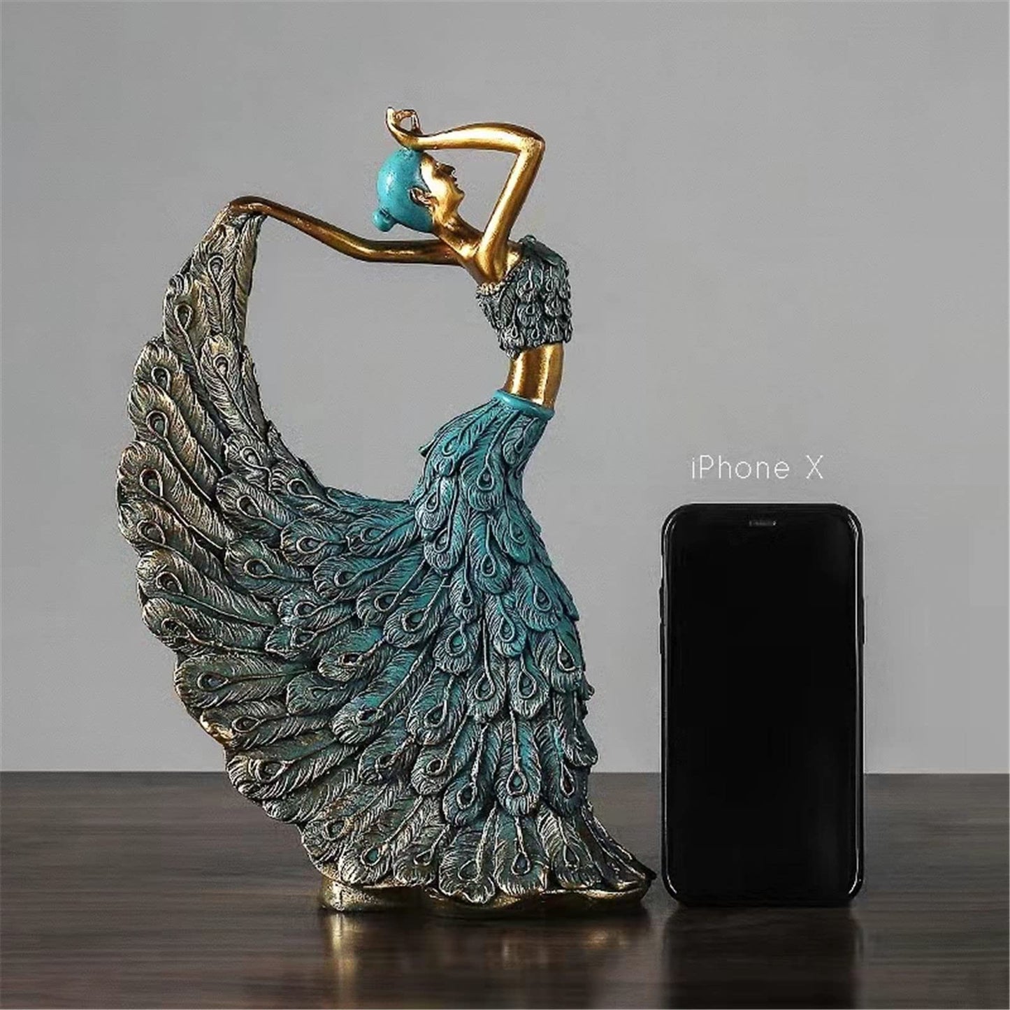 Elegant Peacock Statue Shelf Decor Accents (Blue)