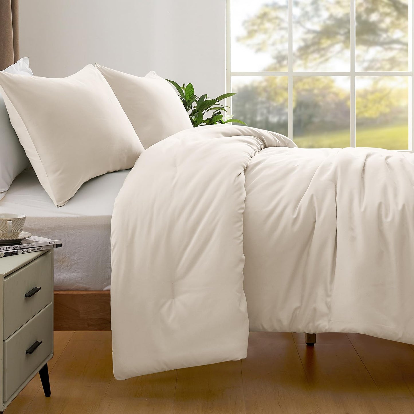 Lightweight Beige Comforter Set Queen Size, Fluffy Comforters