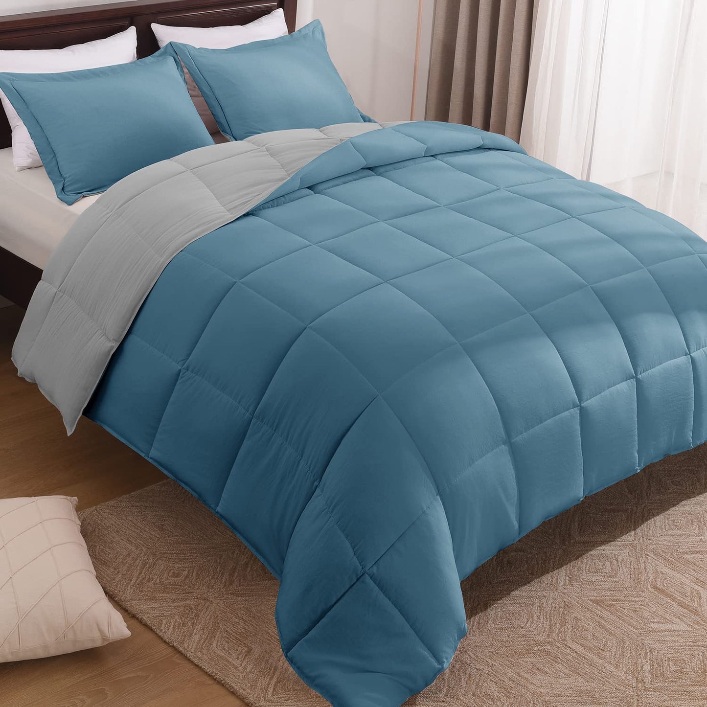 Fluffy Comforter Queen Set for All Seasons - Reversible Set