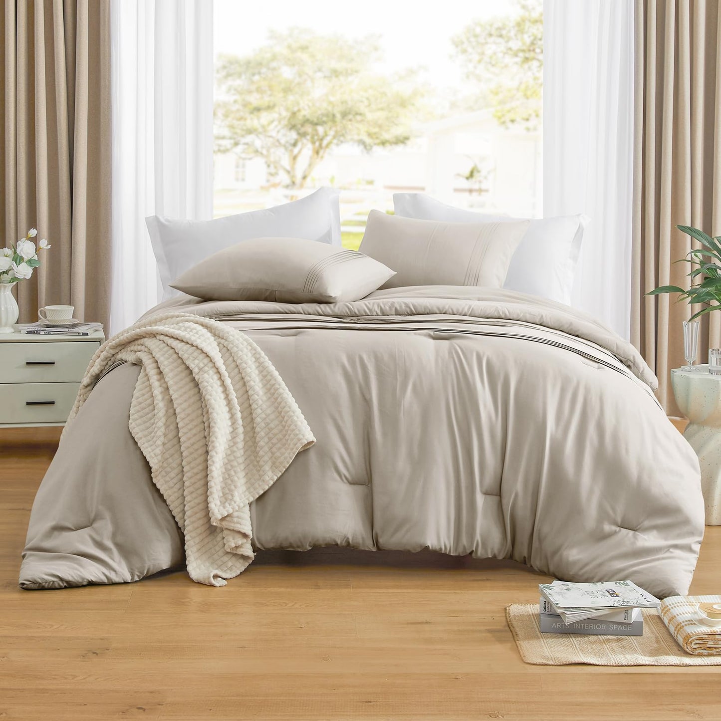 Lightweight Beige Comforter Set Queen Size, Fluffy Comforters