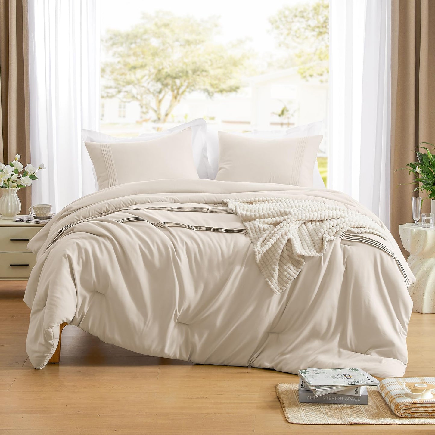 Lightweight Beige Comforter Set Queen Size, Fluffy Comforters