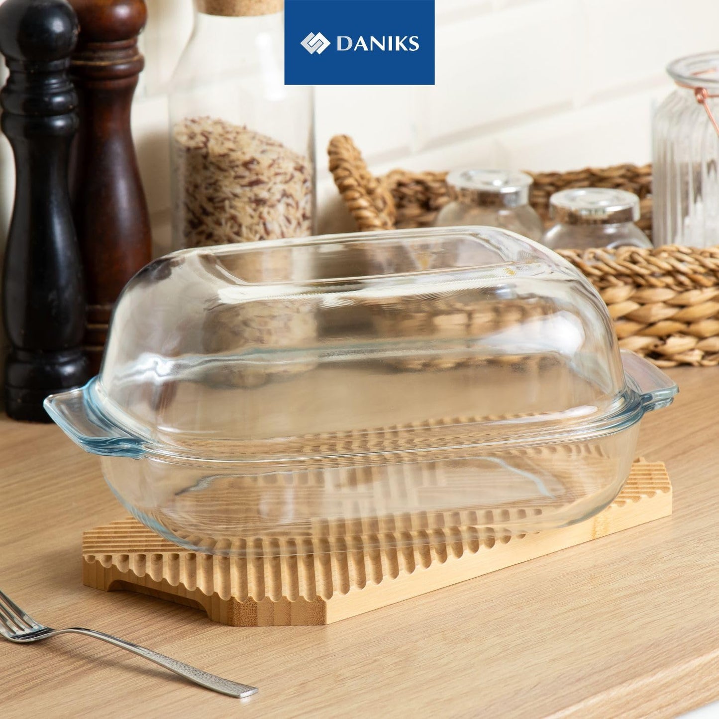 2-in-1 Glass Baking Dish with Borosilicate Glass Lid | 3.7 Quart Glass