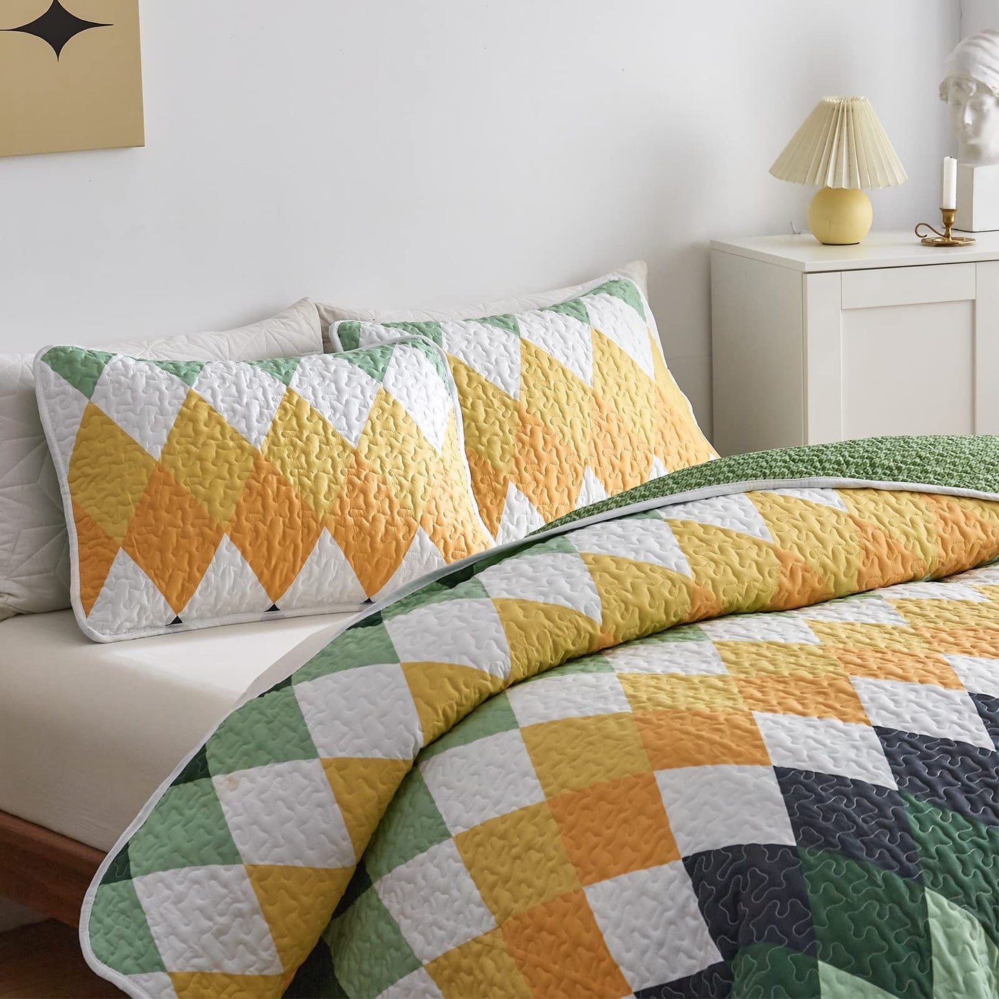 Yellow Green Rhomb Plaid Quilt Set 3pc Queen Size Reversible Coverlet