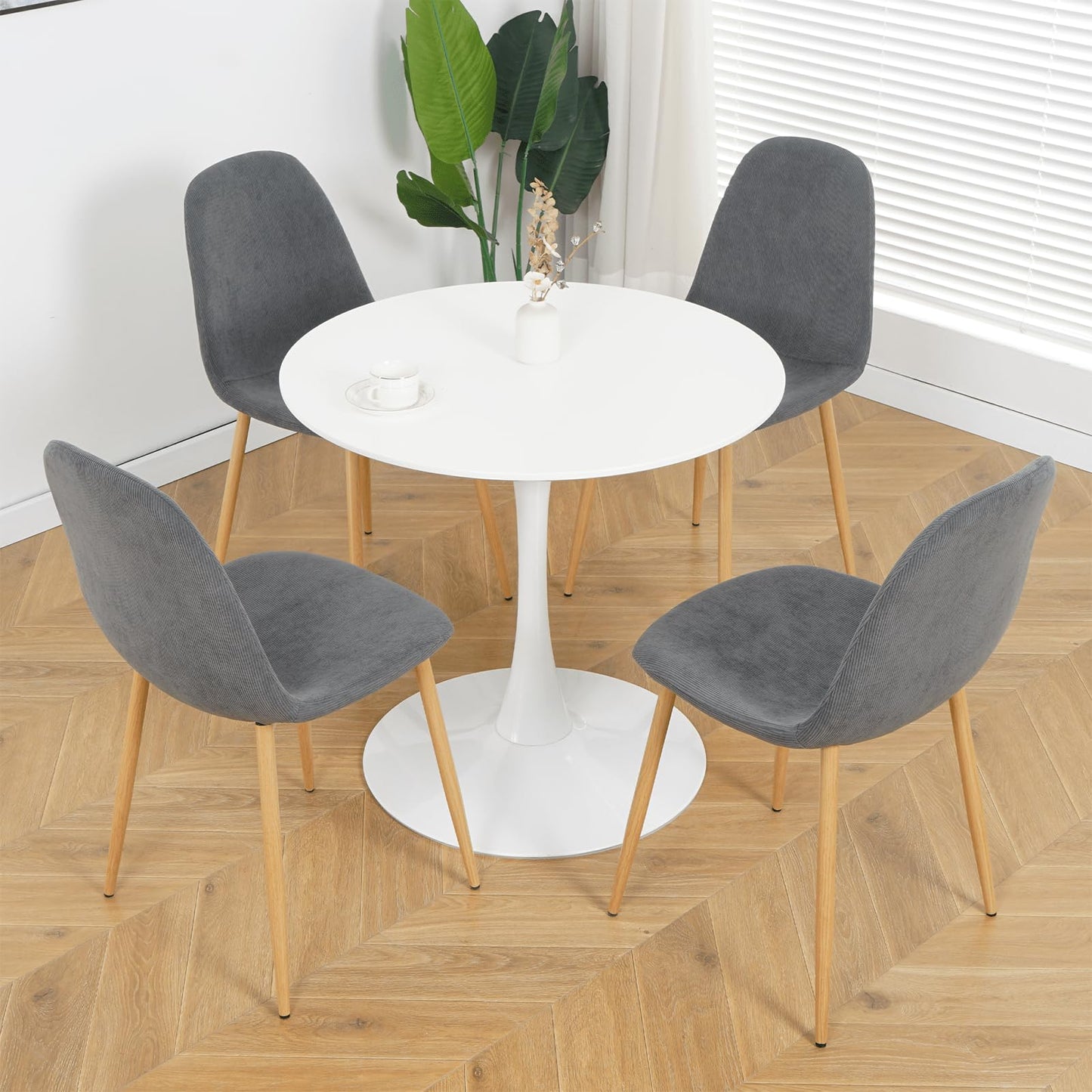 31.5 inch Round Clear Glass Table and Chairs for 4