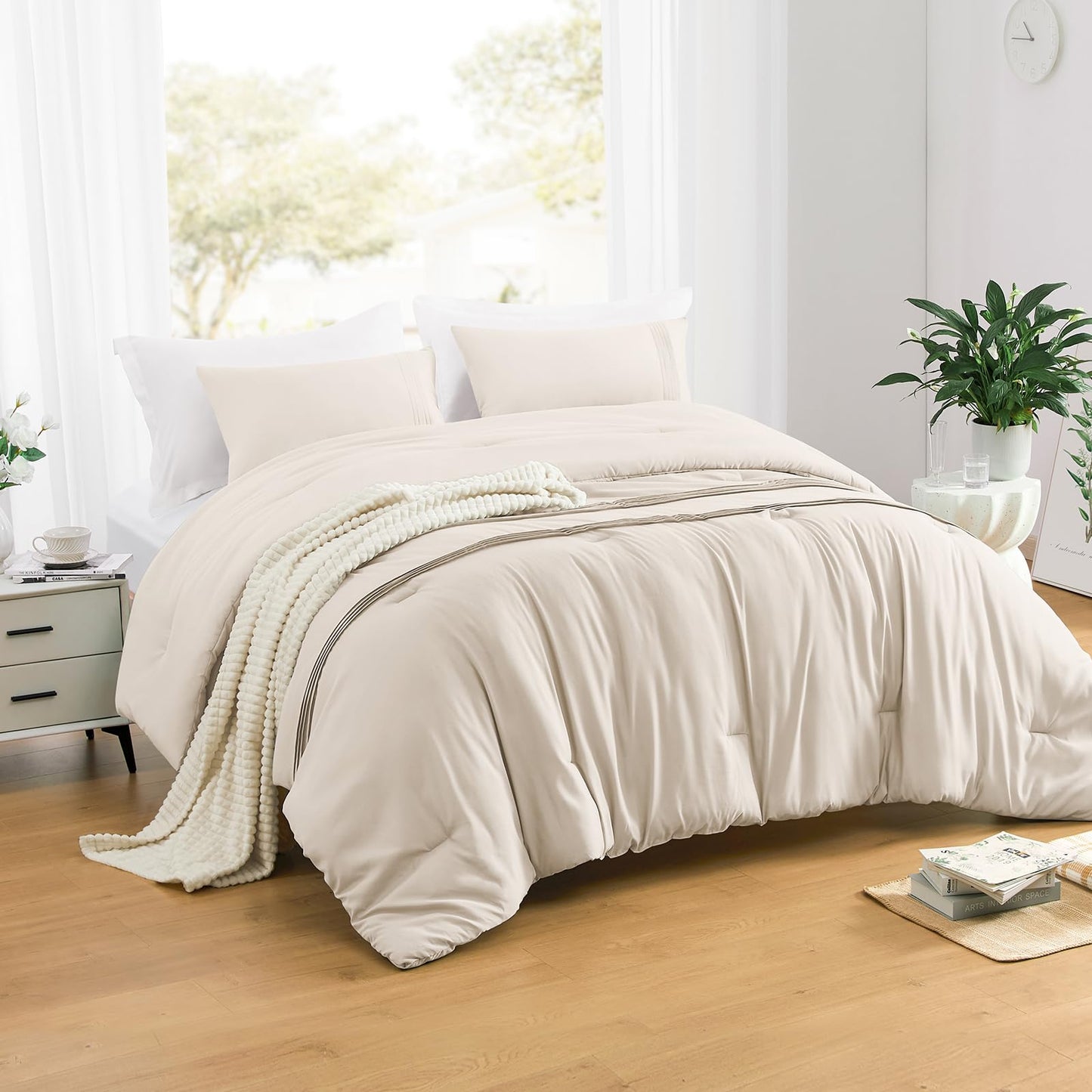 Lightweight Beige Comforter Set Queen Size, Fluffy Comforters