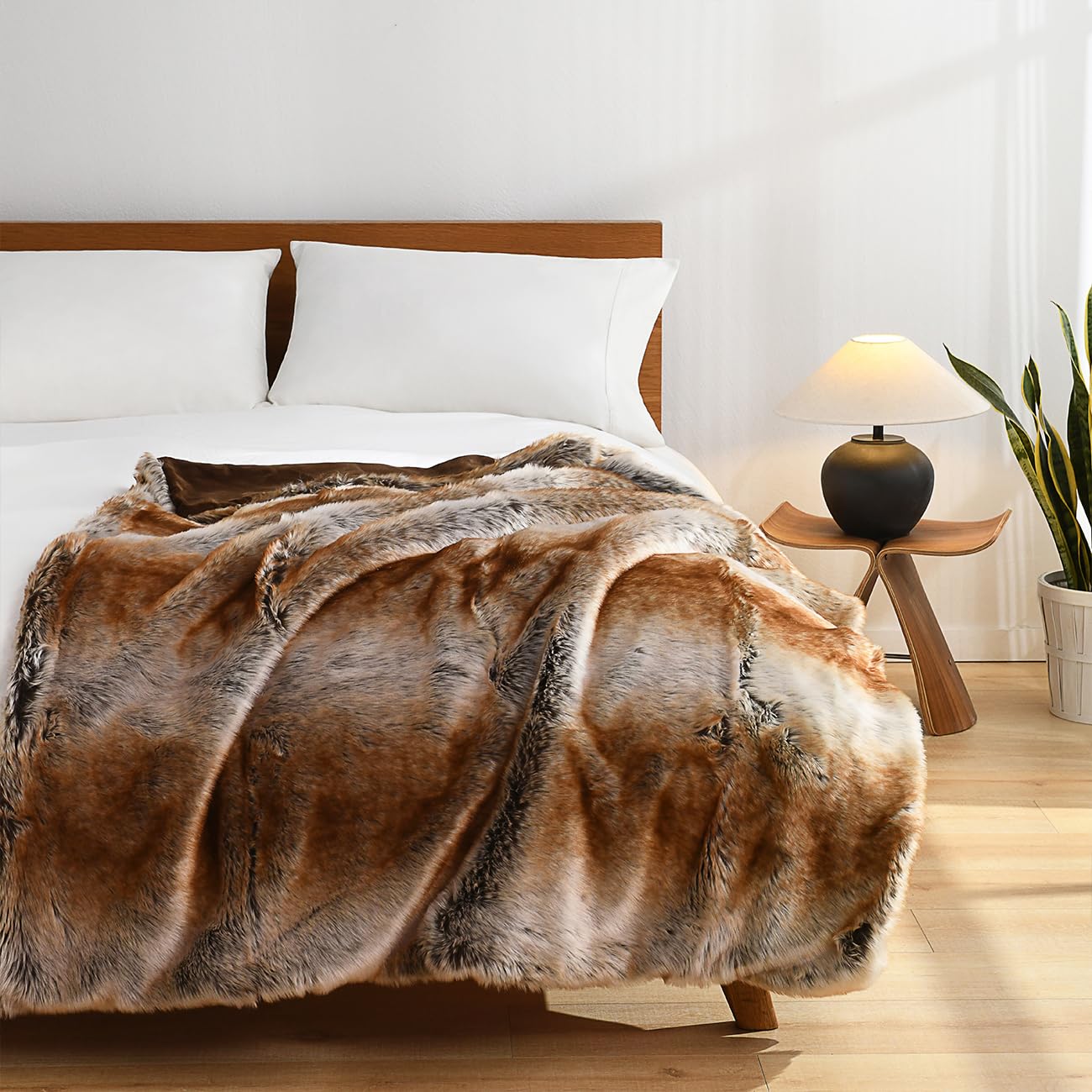 Luxury Plush Faux Fur Blanket King Size, Long Pile Brown with Black