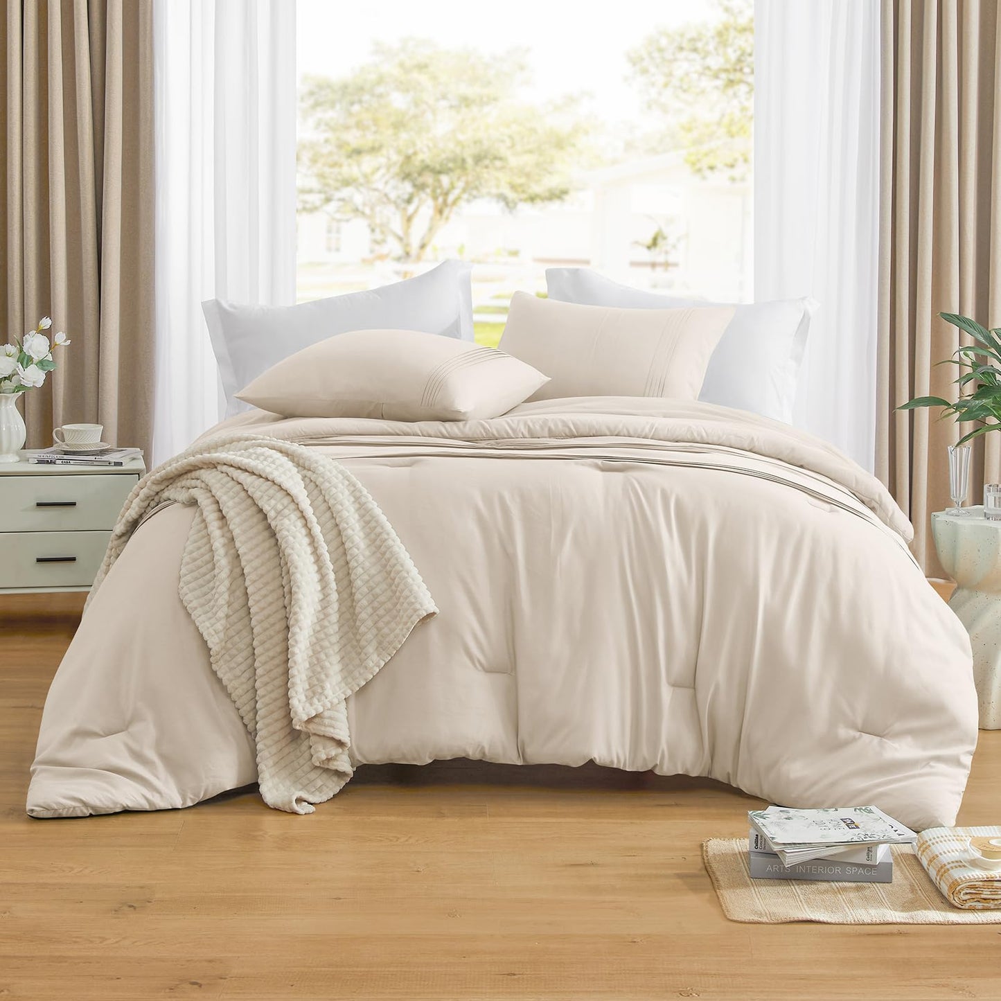 Lightweight Beige Comforter Set Queen Size, Fluffy Comforters