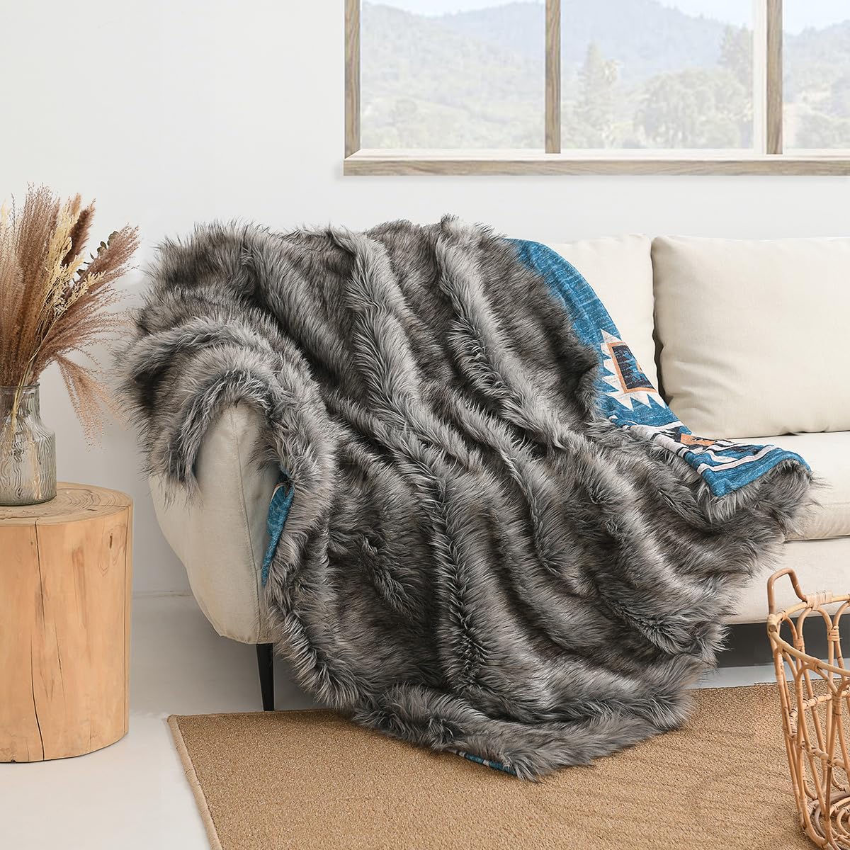 Luxury Plush Faux Fur Blanket King Size, Long Pile Brown with Black