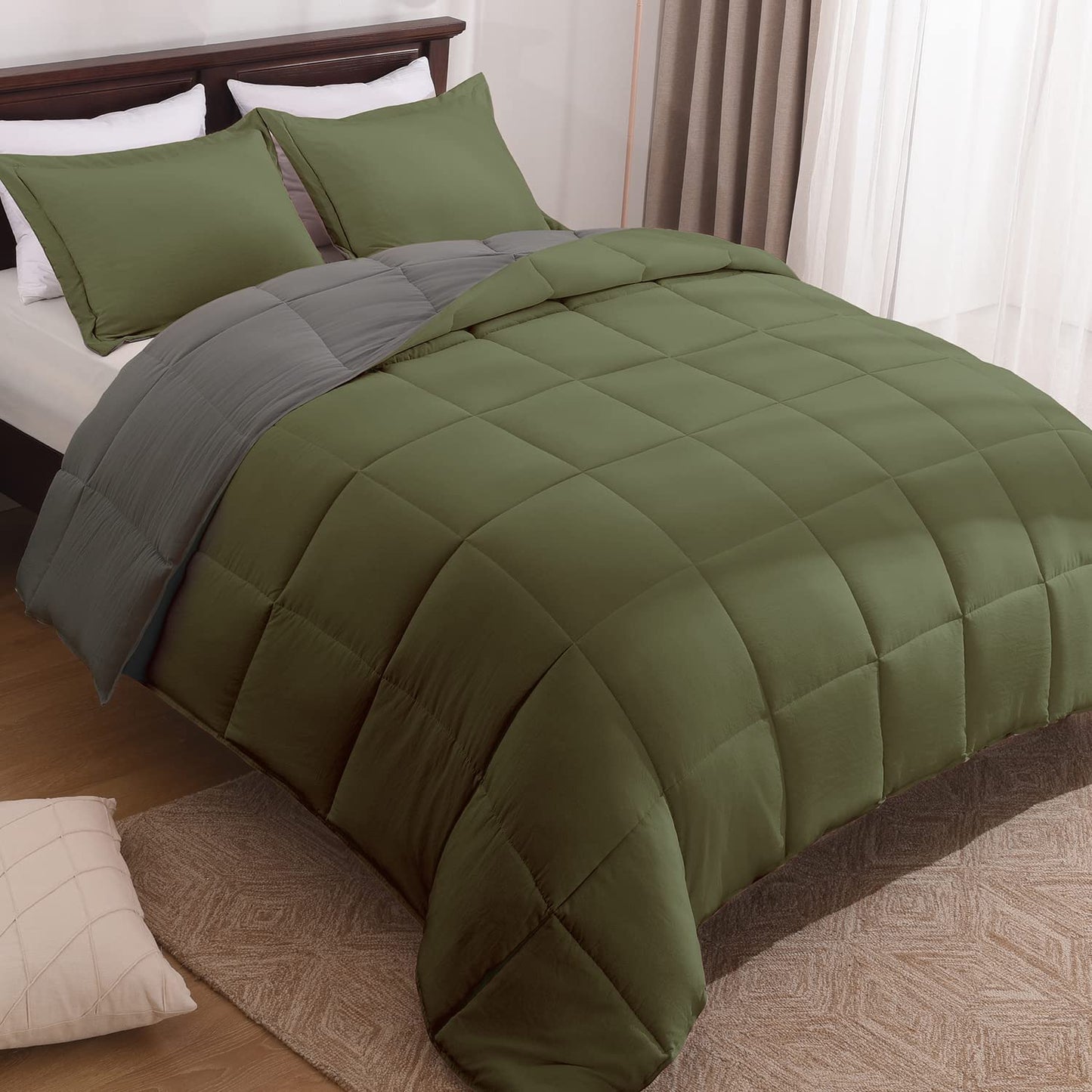 Fluffy Comforter Queen Set for All Seasons - Reversible Set