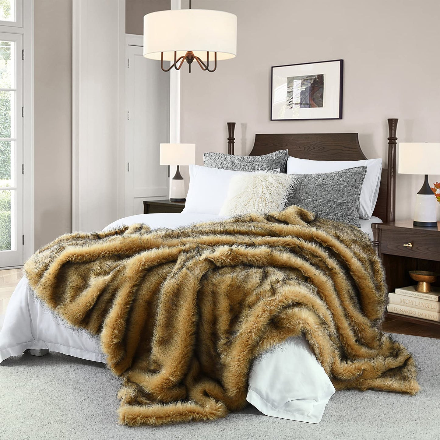 Luxury Plush Faux Fur Blanket King Size, Long Pile Brown with Black