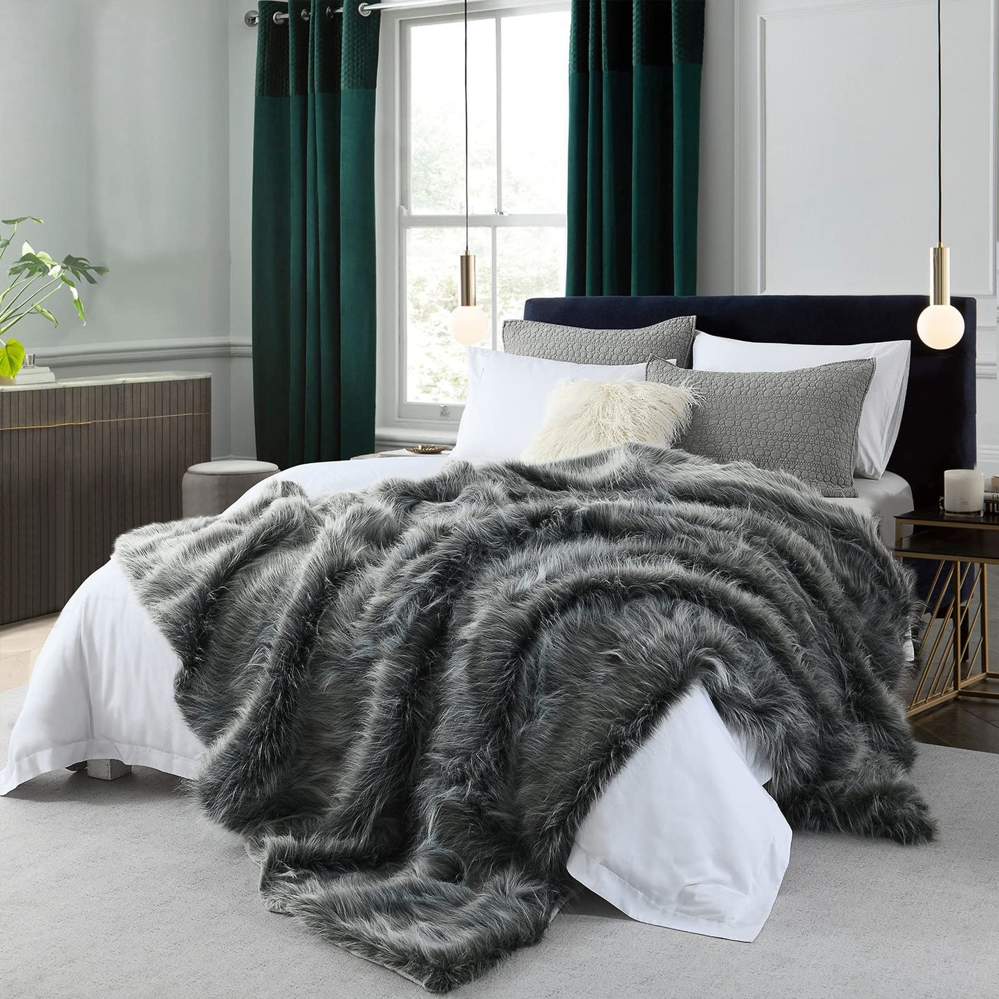 Luxury Plush Faux Fur Blanket King Size, Long Pile Brown with Black