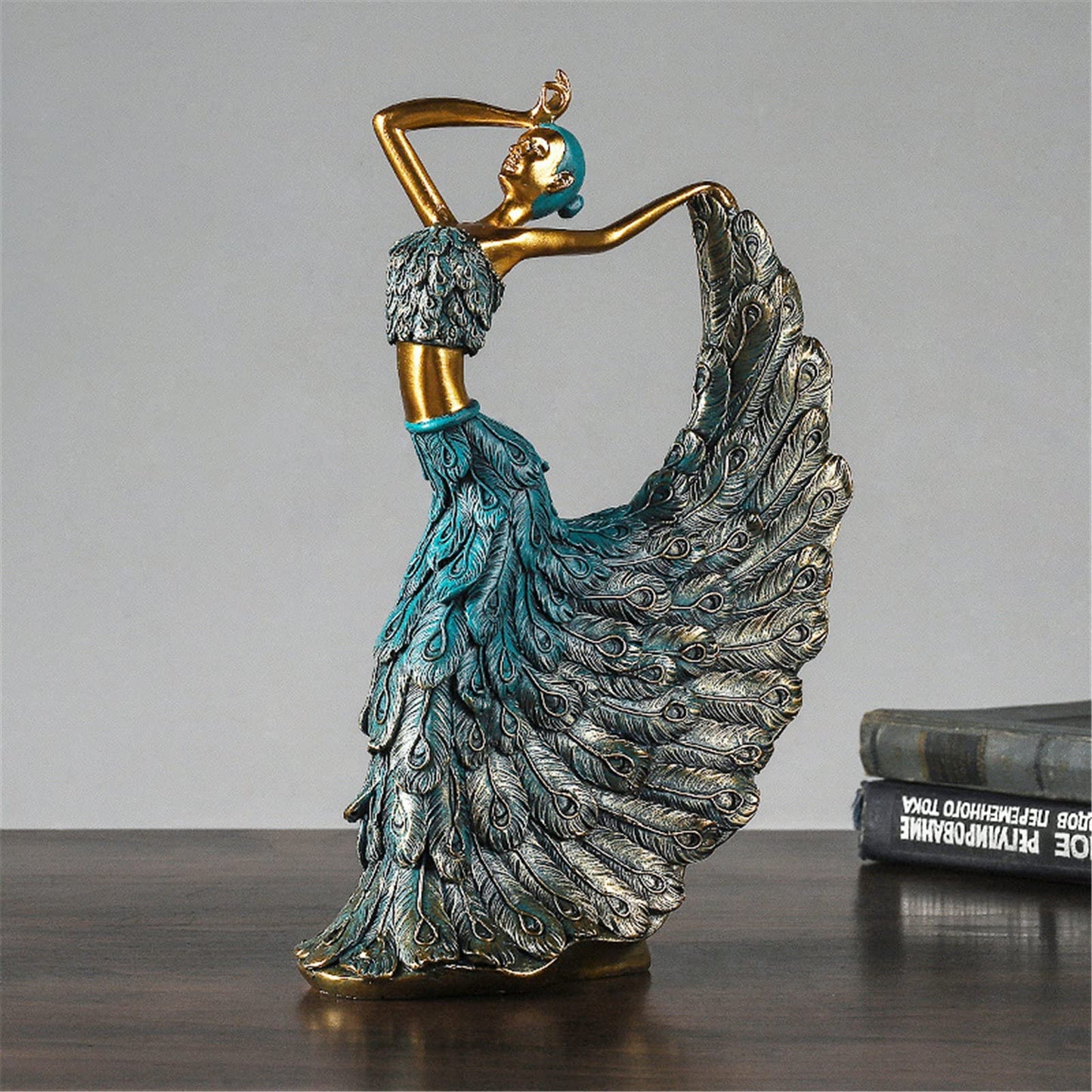 Elegant Peacock Statue Shelf Decor Accents (Blue)