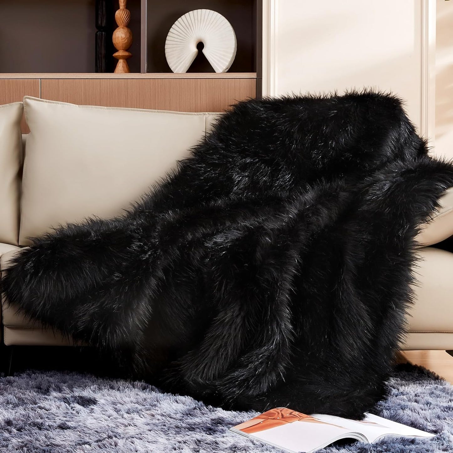 Luxury 1000GSM Faux Fur Throw Blanket, Elegant Soft Reversible Mink