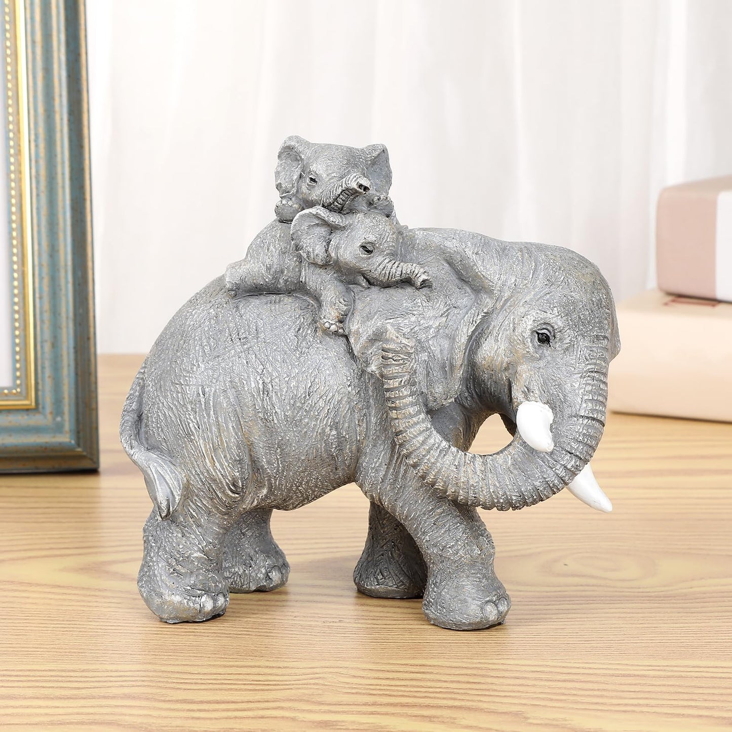 Silver Good Luck Elephant Decor The Elephant Protects The Baby