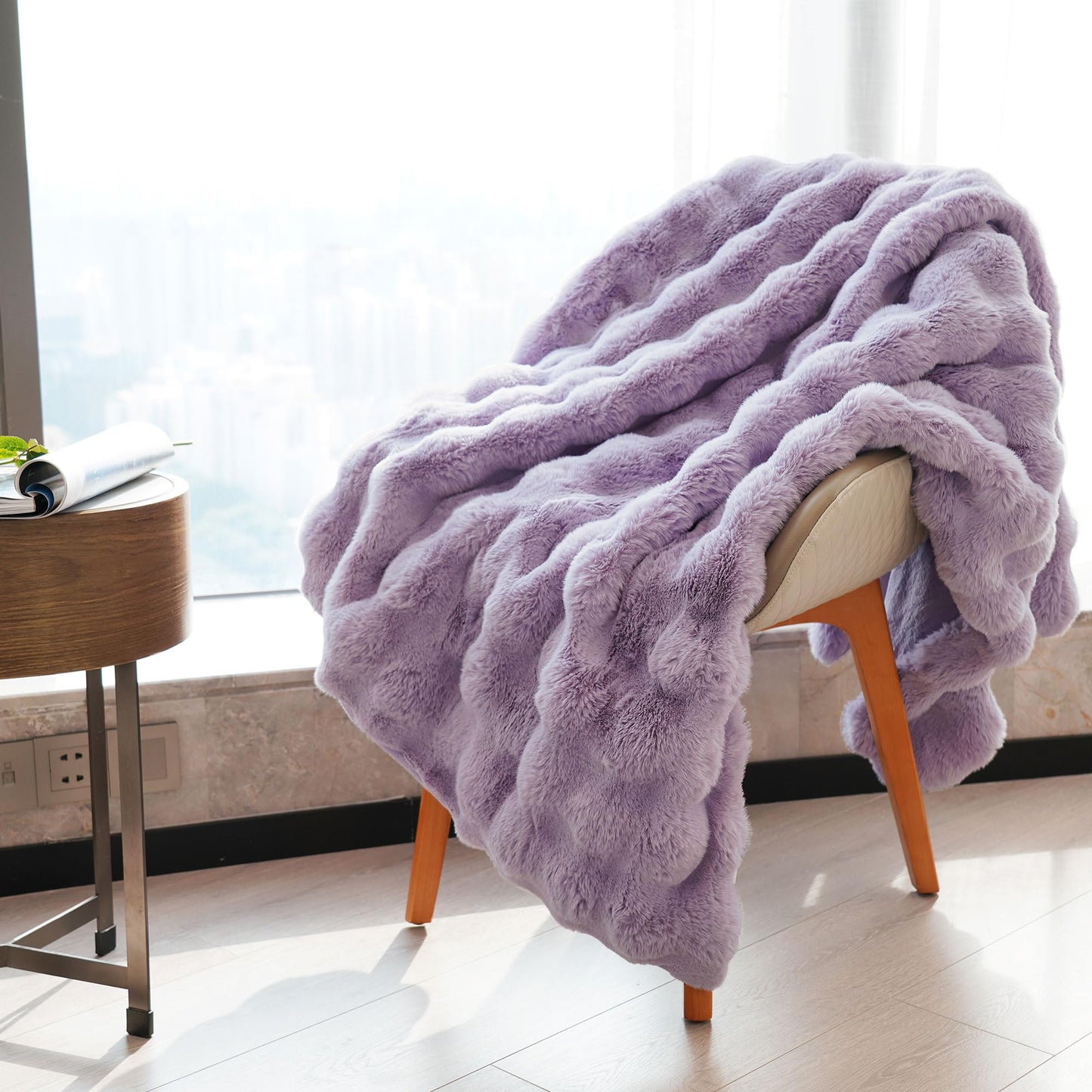 Soft Thick Fuzzy Faux Rabbit Fur Throw Blanket for Couch Sofa