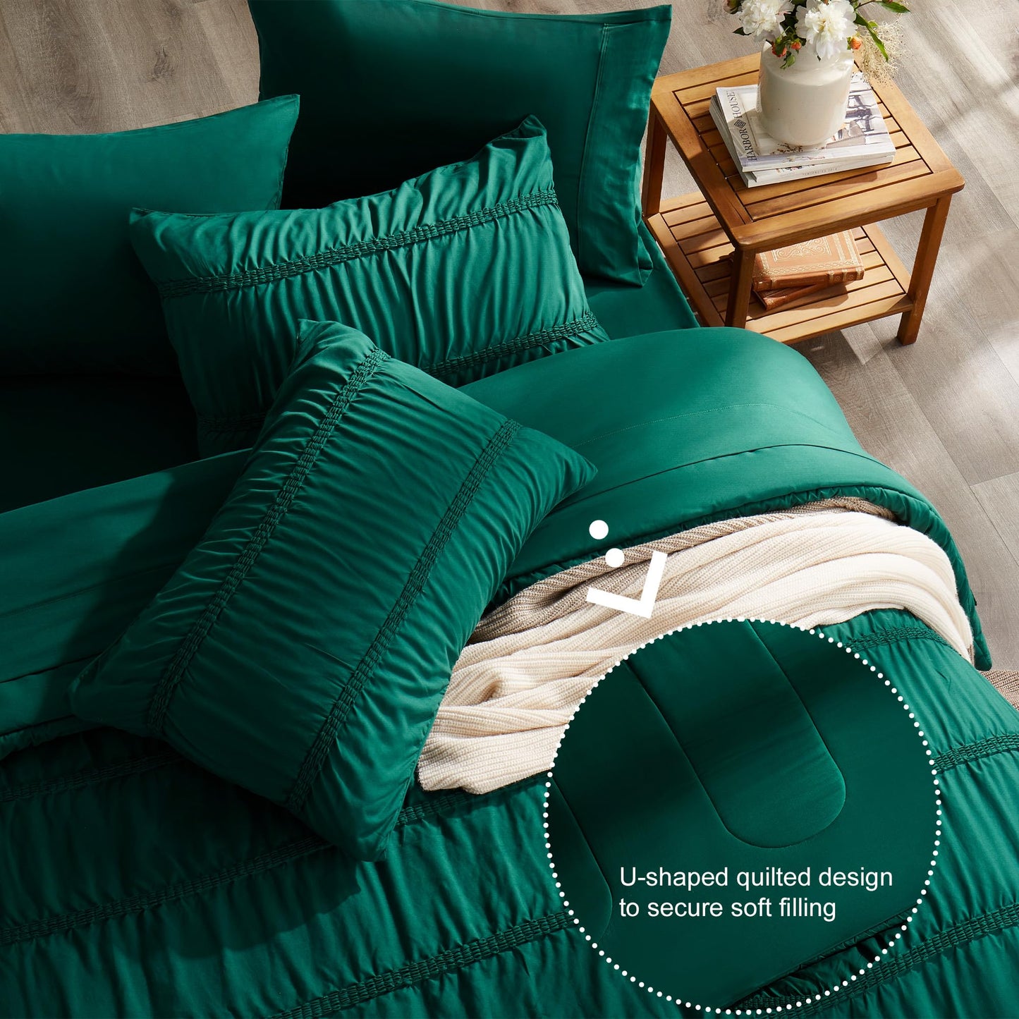 Comforter Set 7 Pieces, Boho Emerald Green Bed in a Bag Lightweight