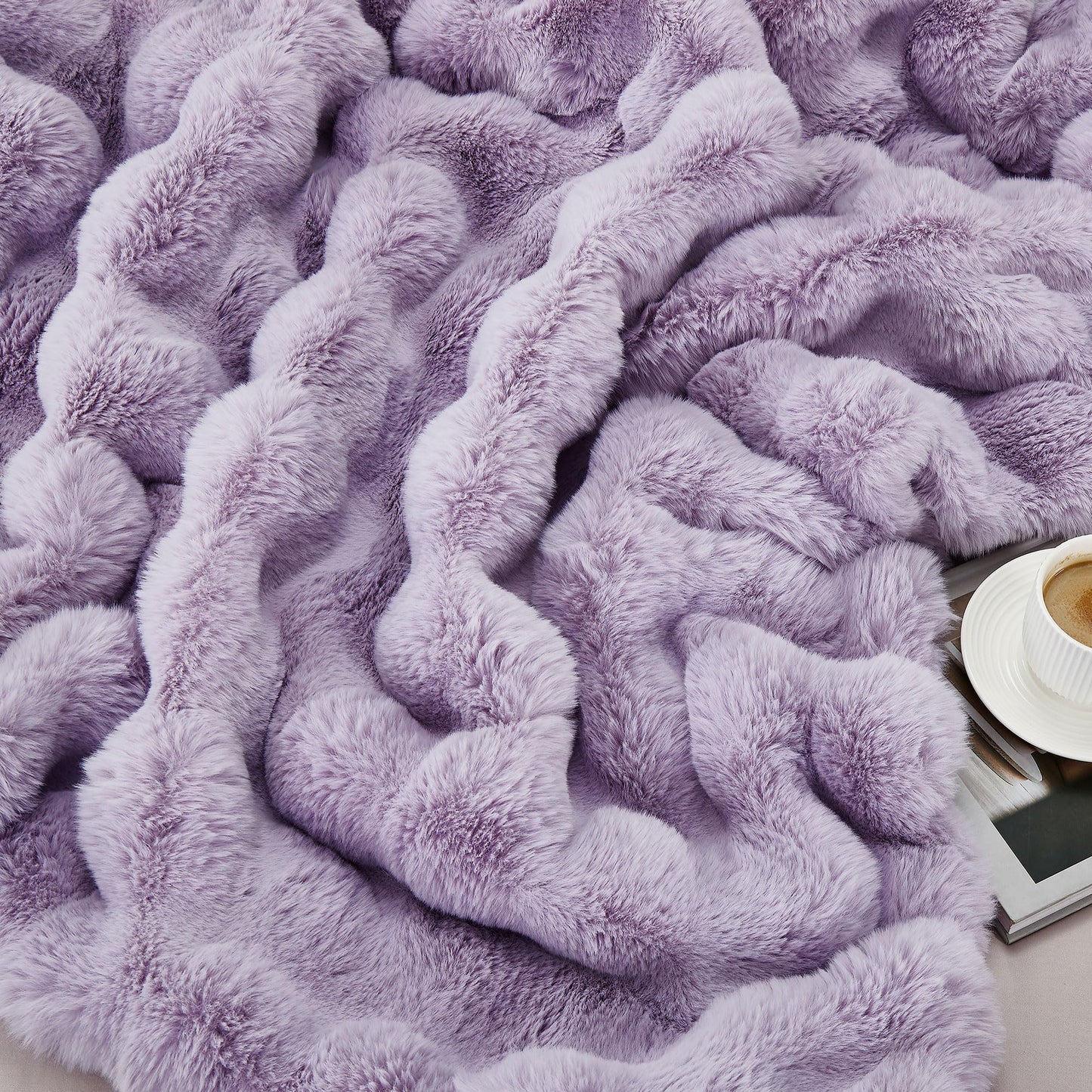 Soft Thick Fuzzy Faux Rabbit Fur Throw Blanket for Couch Sofa