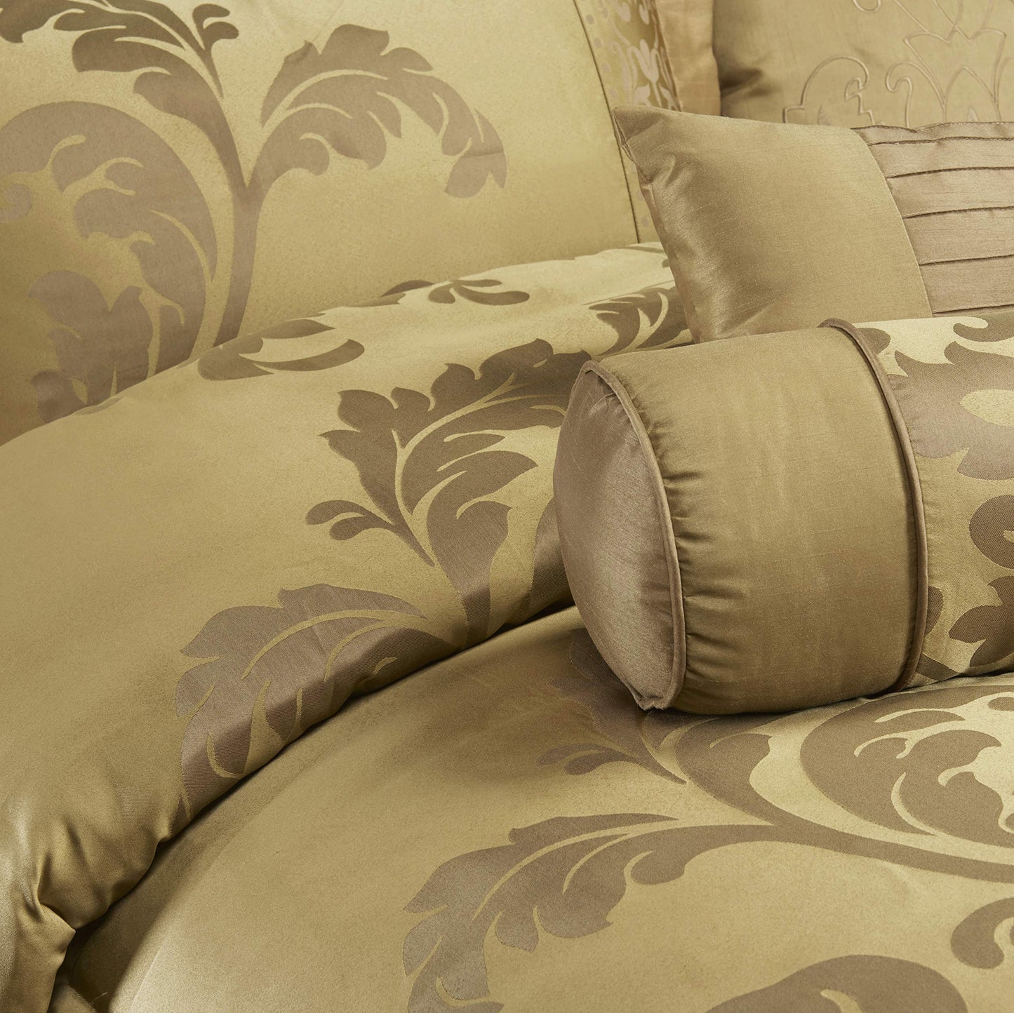 7-Piece Jacquard Floral Comforter Set (Queen, Navy/Gold)